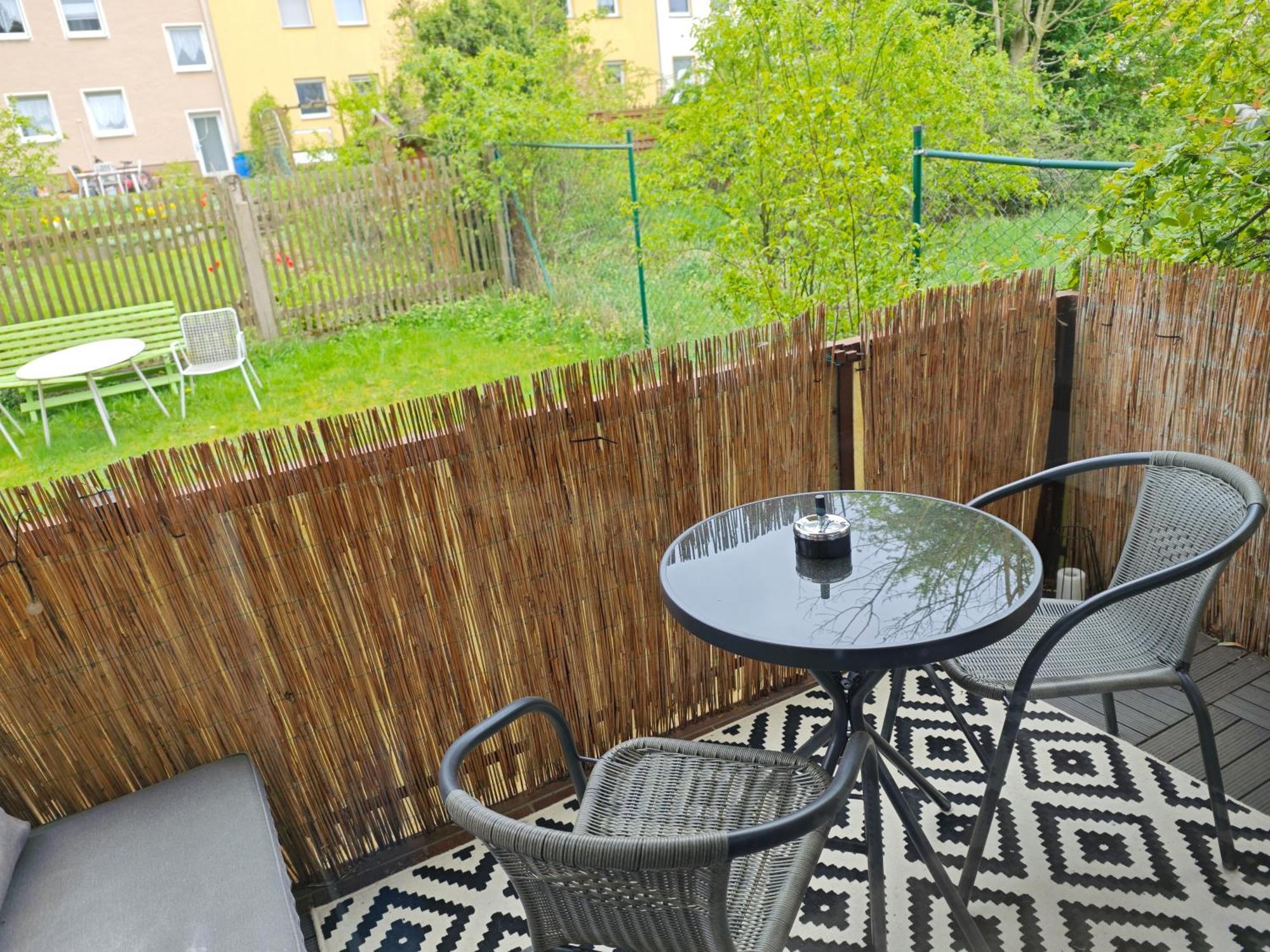 Fh-Naehe: Modernes Apt Mit Balkon Hof  Exterior foto