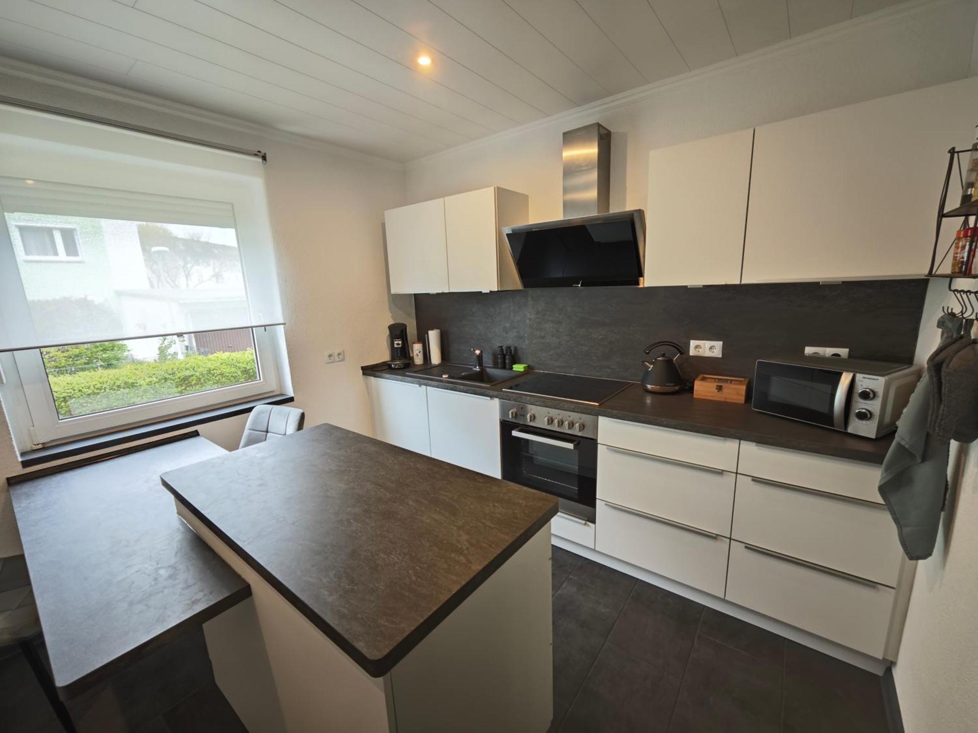 Fh-Naehe: Modernes Apt Mit Balkon Hof  Exterior foto